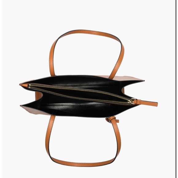 Marc Jacobs Tote - Picture 4 of 4